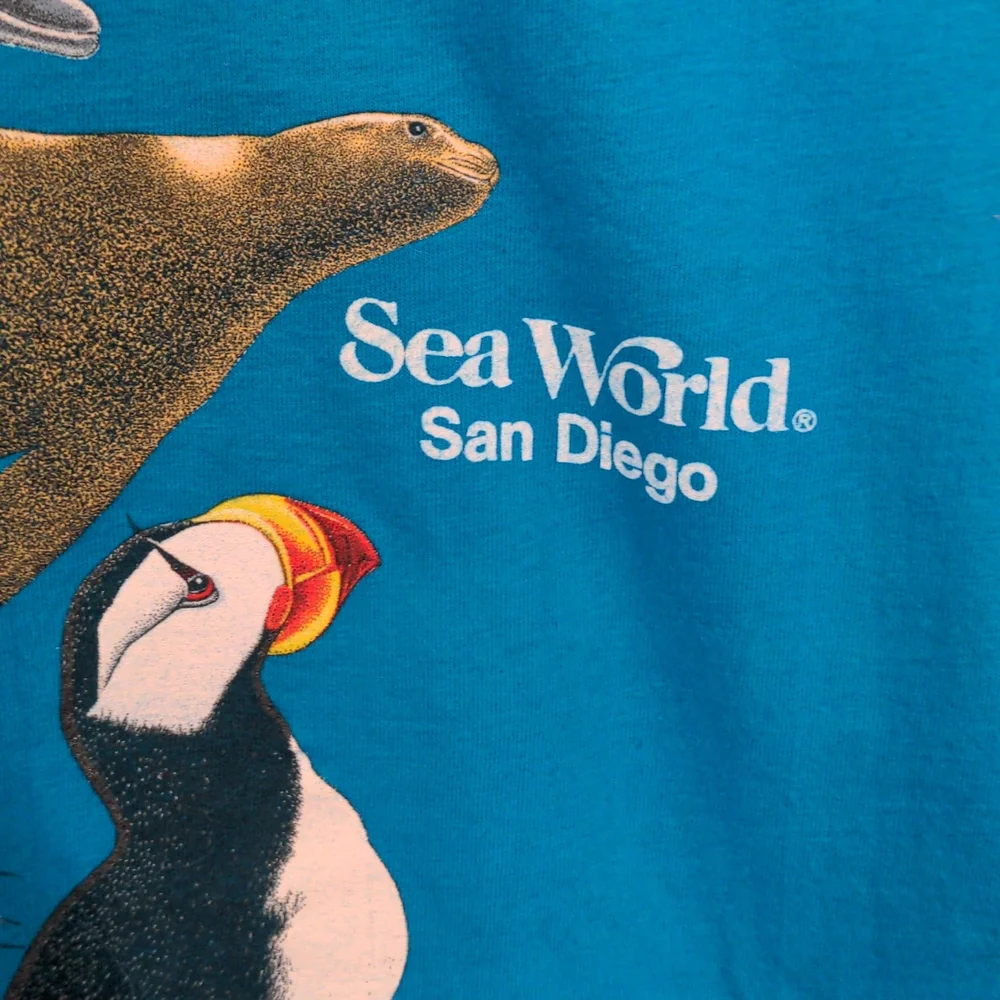 VTG Vintage Sea World San Diego T-shirt, size XL - Picture 2 of 8